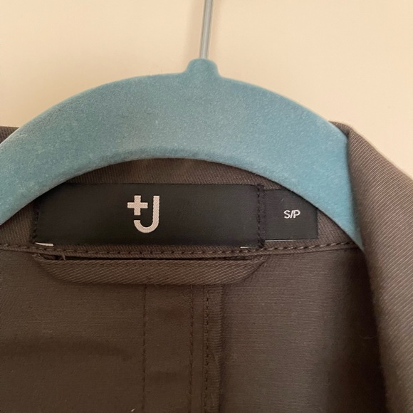 Uniqlo long jacket - Picture 2 of 5